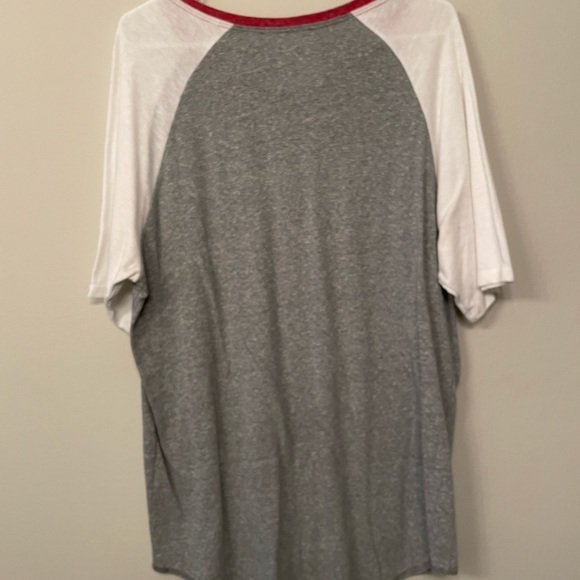 On the Byas Mens L Large Long Pocket Tee Red Grey White - Picture 4 of 4